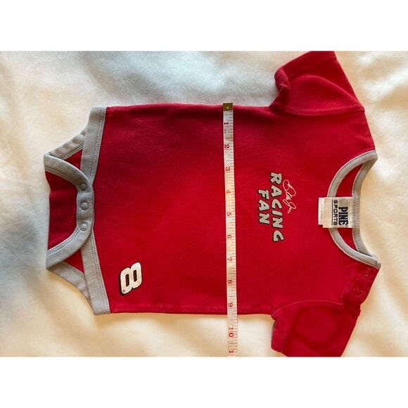 Newborn Dale Earnhardt Jr. Baby Bodysuit #8 Red NASCAR Racing Fan Size Newborn - Picture 5 of 6